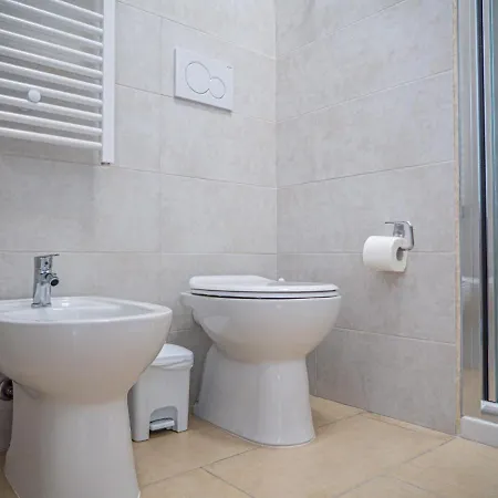 Birose Oda ve Kahvaltı